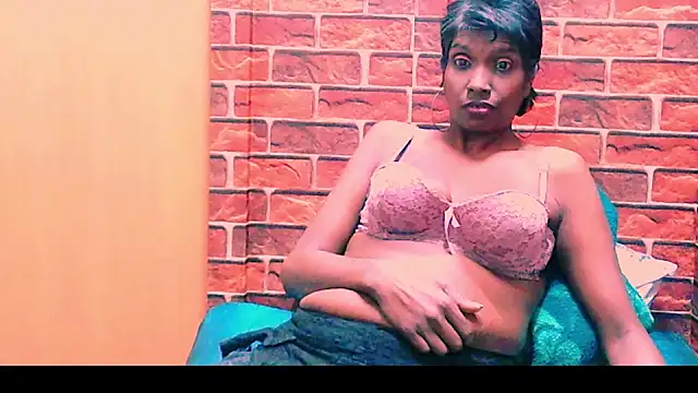 Fuckable Nasty MILF online show from July 2, 2026, 3:23 am