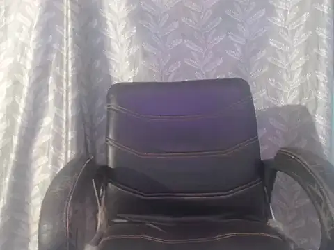 cute-priy online show from October 1, 2025, 5:34 am