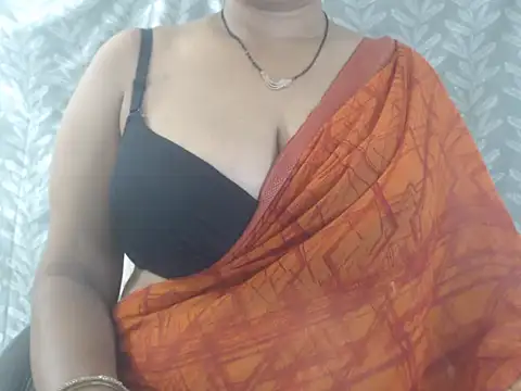 Snapshot of cute-priy chatting on July 8, 2026, 5:30 am cute-priy online show from July 8, 2026, 5:30 am