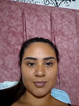 sexy-latin10 online show from December 17, 2025, 3:11 am