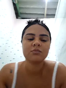 sexy-latin10 online show from October 22, 2025, 10:25 am