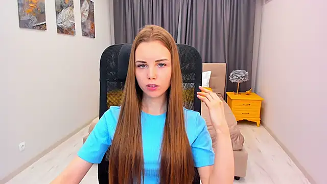 MileyWings online show from March 11, 2025, 2:51 pm