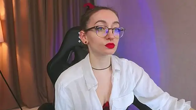 ShiroHeby online show from January 9, 2026, 12:45 pm