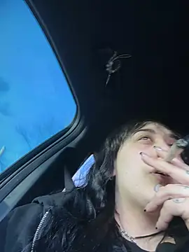 ThicBunz online show from March 18, 2026, 9:15 pm