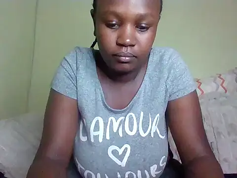 Sexiebony12 online show from December 5, 2025, 6:28 pm