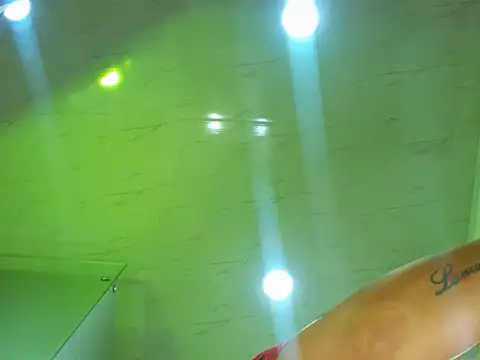 Snapshot of hornymilf_69xxx chatting on September 29, 2025, 5:40 pm hornymilf 69xxx online show from September 29, 2025, 5:40 pm