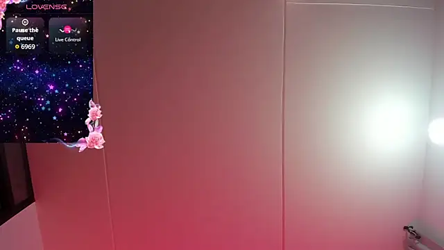 Snapshot of Samanthamillher10 chatting on November 30, 2025, 1:28 am Samanthamillher10 online show from November 30, 2025, 1:28 am