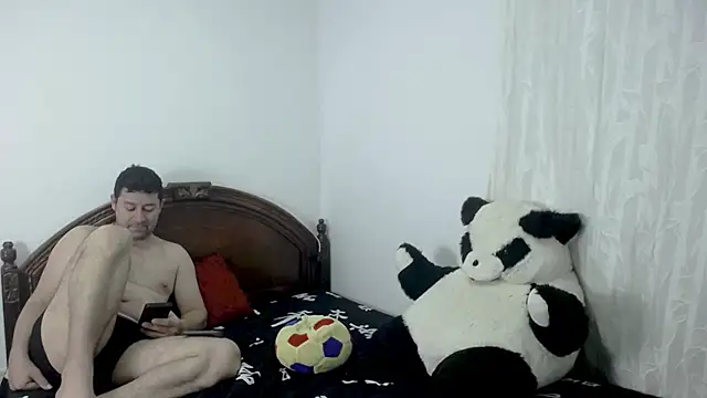 ambar jacksonn online show from March 10, 2026, 12:20 pm