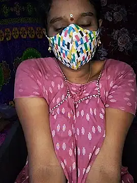 Snapshot of anisha91 chatting on October 21, 2025, 5:34 pm anisha91 online show from October 21, 2025, 5:34 pm