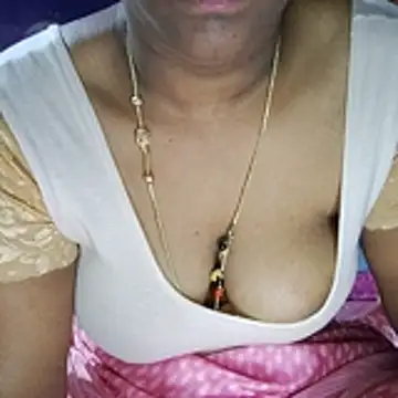 Snapshot of anisha91 chatting on November 29, 2025, 1:50 am anisha91 online show from November 29, 2025, 1:50 am