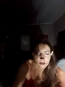 Snapshot of Missmesexycouple69 chatting on October 31, 2025, 11:33 pm Missmesexycouple69 online show from October 31, 2025, 11:33 pm