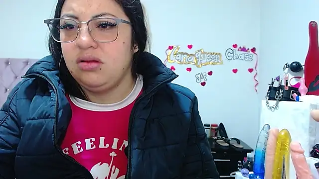 lanaqueen699 online show from September 10, 2025, 12:15 pm