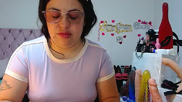 lanaqueen699 online show from September 9, 2025, 12:25 pm