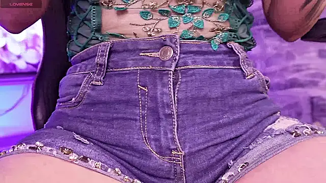 Melany Luv online show from March 22, 2026, 10:00 pm