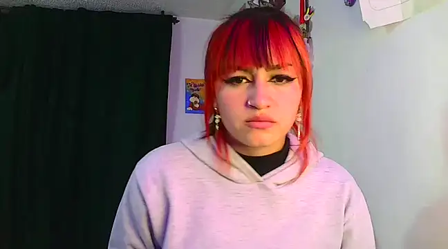 lucycherry   online show from January 22, 2025, 1:10 am