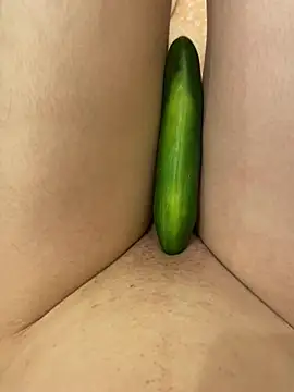Meeedooo69 online show from July 19, 2026, 2:58 pm
