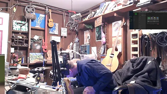 itsjameswebbscope online show from December 3, 2025, 3:33 pm