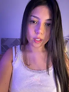 Maii chan online show from February 3, 2026, 10:31 am