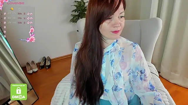 VanessaSmuth online show from September 11, 2025, 1:38 am