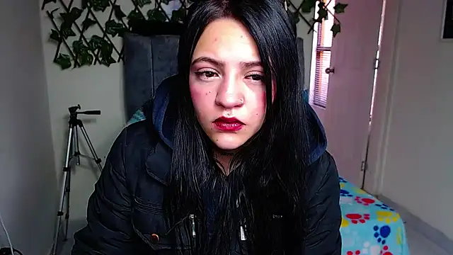 Snapshot of Violettasquirt chatting on July 24, 2026, 1:29 pm Violettasquirt online show from July 24, 2026, 1:29 pm