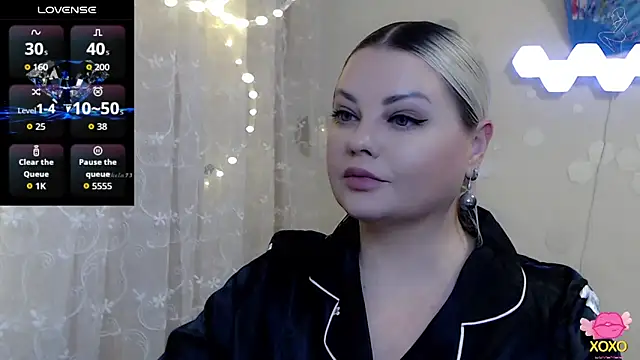 JewellKiss7 online show from March 18, 2026, 6:09 pm