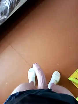 Snapshot of red_red00 chatting on March 7, 2025, 10:13 am red red00 online show from March 7, 2025, 10:13 am