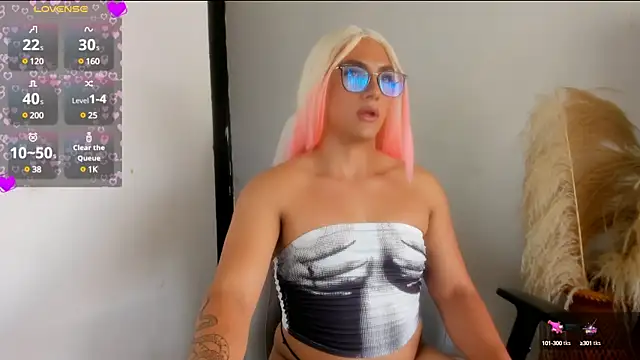 -Sofii  online show from February 20, 2025, 7:30 pm