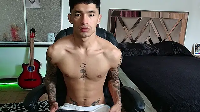 Damon  333 online show from November 16, 2025, 7:51 pm