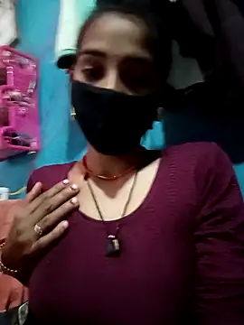 Poojashrma33 online show from February 16, 2025, 7:26 am