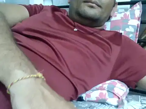 NiceBoy9099 online show from March 6, 2025, 5:43 pm