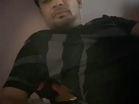 NiceBoy9099 online show from May 28, 2026, 8:11 am
