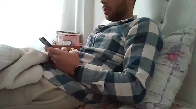 Crazyturko07 online show from February 15, 2025, 6:12 am