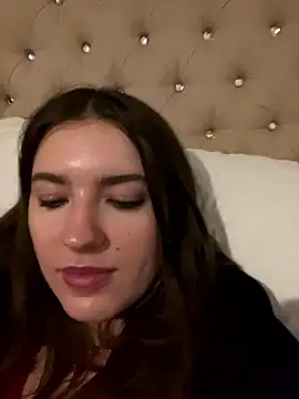 Snapshot of ayeshaskitty chatting on January 16, 2026, 11:31 pm ayeshaskitty online show from January 16, 2026, 11:31 pm