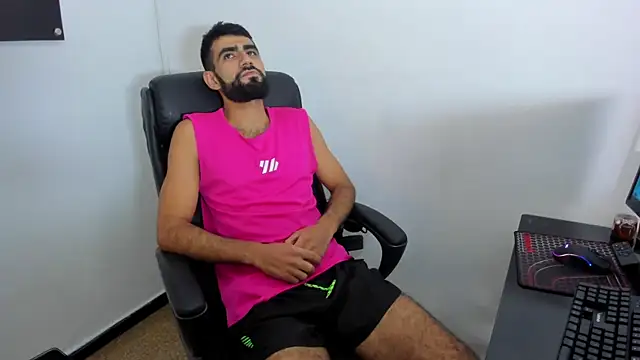 Ethan  Walker online show from September 21, 2025, 12:54 pm