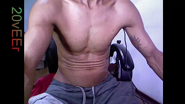 20vEEr online show from February 12, 2026, 5:45 pm