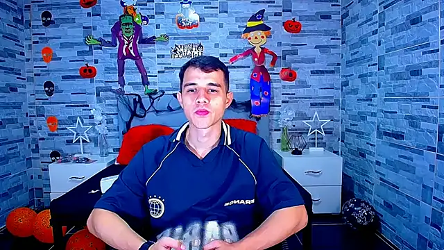 ADAM HOT online show from October 19, 2025, 10:12 pm