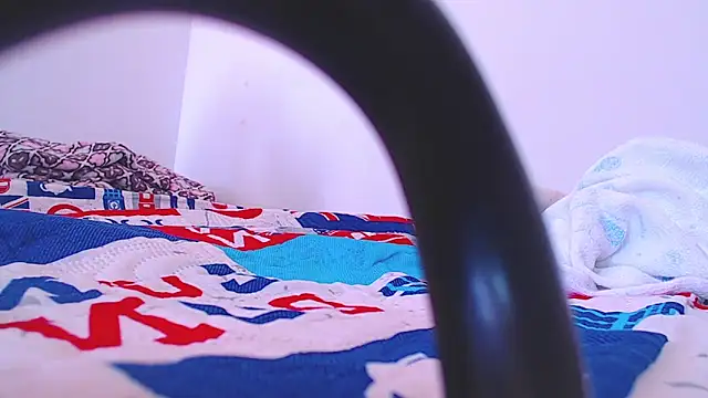 ADAM HOT online show from February 3, 2026, 7:52 pm