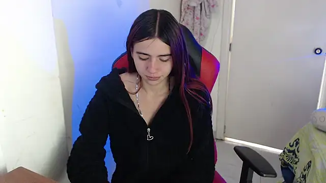 Maximesex online show from June 27, 2026, 1:39 pm
