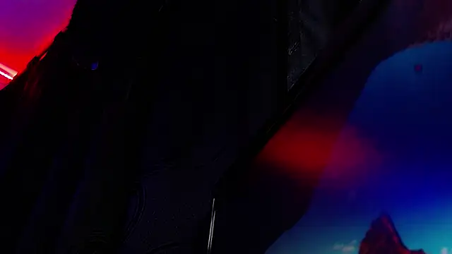 Snapshot of Rousrossell_4 chatting on December 23, 2024, 2:13 am Rousrossell 4 online show from December 23, 2024, 2:13 am