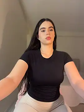 Mavi Coless online show from July 18, 2026, 2:31 am