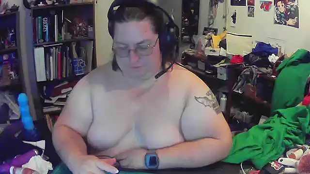 Snapshot of ShibariTurtleDuck chatting on September 23, 2025, 10:17 pm ShibariTurtleDuck online show from September 23, 2025, 10:17 pm