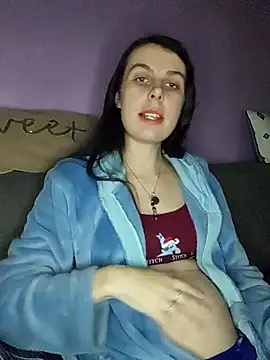 chachalette444 online show from February 16, 2025, 9:05 pm