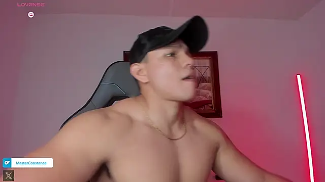 RoyConstance online show from September 15, 2025, 3:51 am