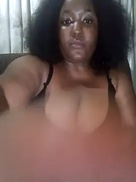 Missmoox24 online show from January 3, 2025, 10:29 pm