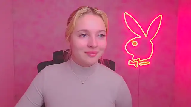 Milka kiss  online show from October 25, 2025, 11:31 am