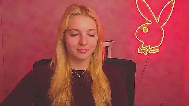 Milka kiss  online show from March 15, 2025, 10:03 am