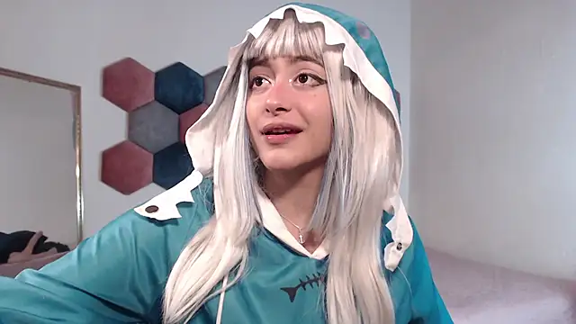 liz-beths online show from February 17, 2025, 8:38 pm