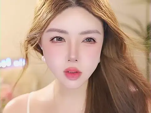 Snapshot of Qiaoqiao_ chatting on August 6, 2026, 4:24 pm Qiaoqiao online show from August 6, 2026, 4:24 pm