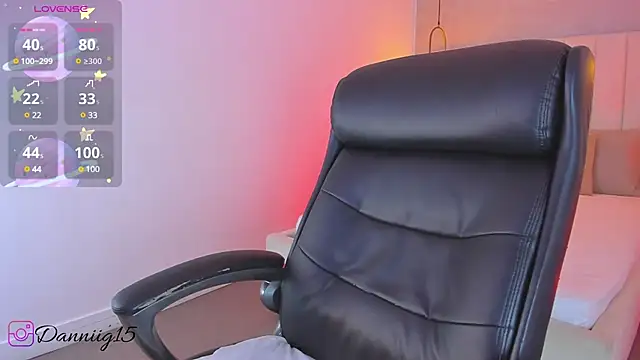 kosmic Angel online show from March 18, 2025, 2:50 pm