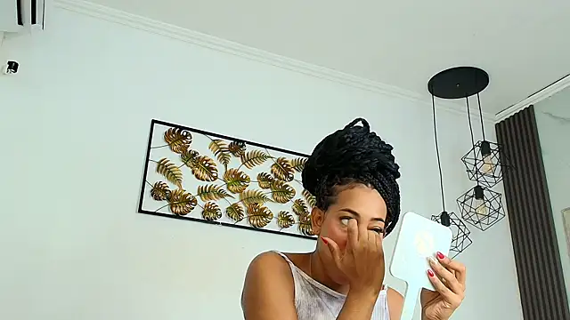 flavia cruz online show from September 22, 2025, 7:20 pm